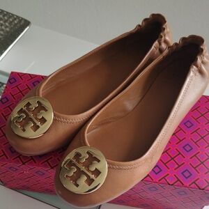Tory Burch Chestnut Leather Logo Ballet Flats with Gold Medallion